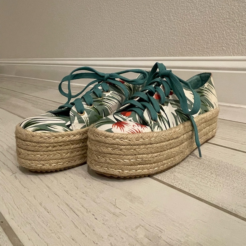 Vintage Havana Green Floral/Tropical Espadrille Platform Sneakers - size 8.5 - Picture 3 of 7